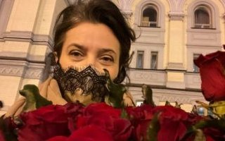 А квіти!!! Де квіти, друзі?!!!