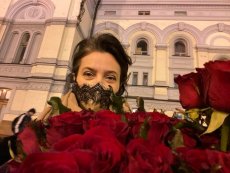 А квіти!!! Де квіти, друзі?!!! А квіти!!! Де квіти, друзі?!!!